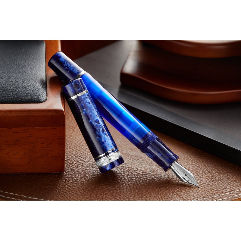 Delta DV Original Mid-Size Fountain Pen - Blue Demonstrator (Special Edition)