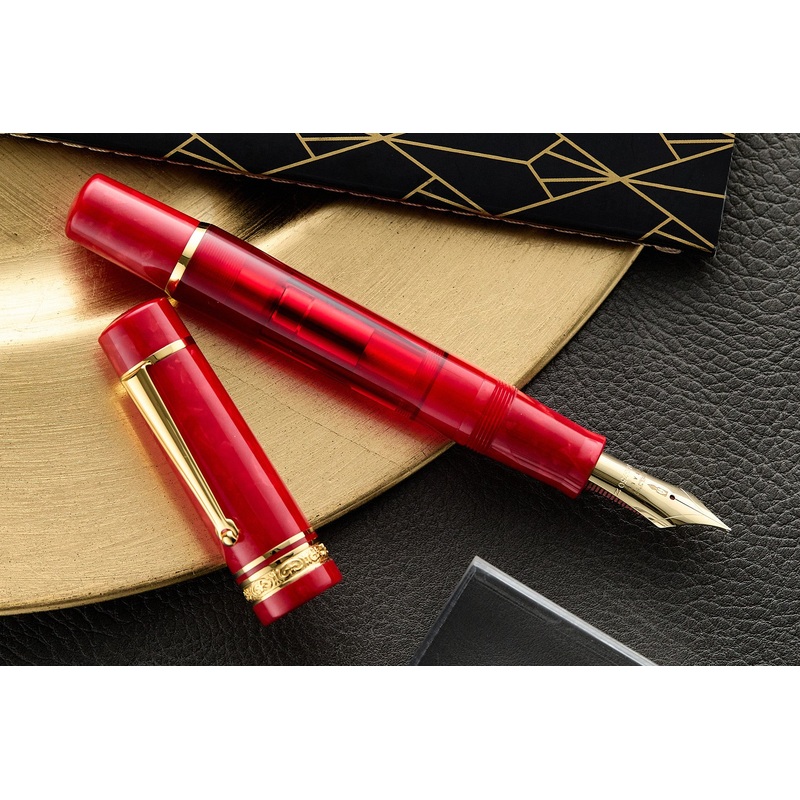 Delta DV Original Mid-Size Fountain Pen - Nobile (Limited Edition)