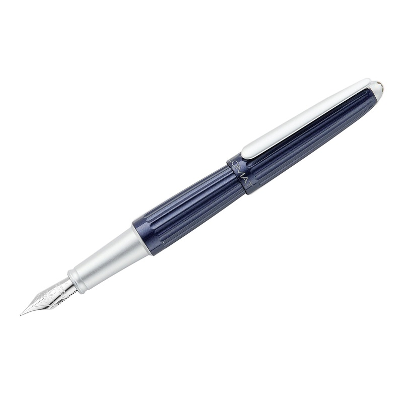 Diplomat Aero Fountain Pen - Midnight Blue