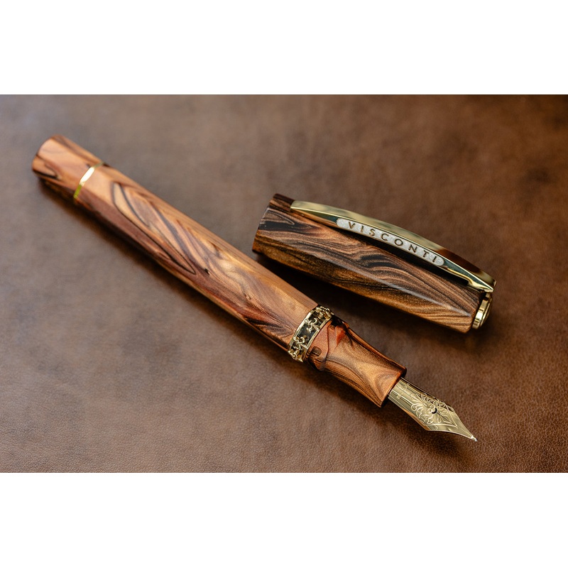 Visconti Medici Fountain Pen - Briarwood / Yellow Gold