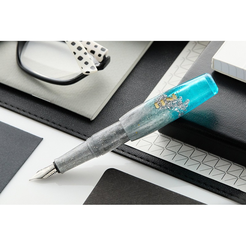 BENU Pixie Fountain Pen - Aqua Glow