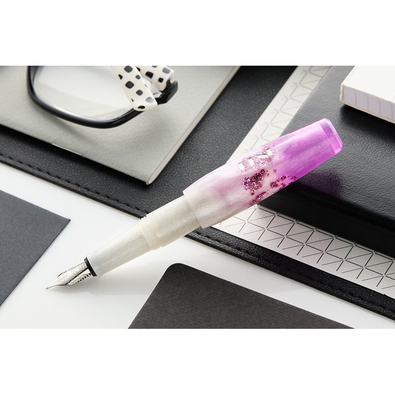 BENU Pixie Fountain Pen - Icy Violet