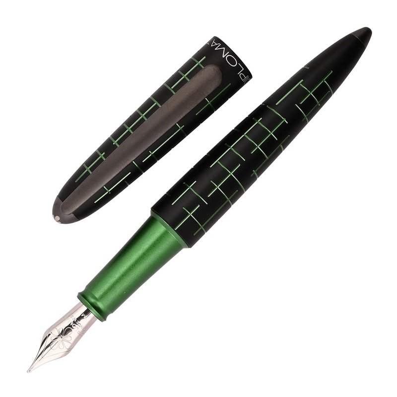 Diplomat Elox 14K Gold Fountain Pen - Matrix Black/Green