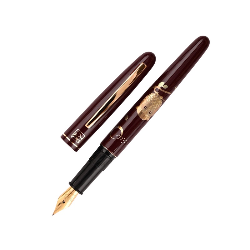 Wancher x Kuretake Kindai Maki-e Fukurou Fountain Pen - Red GT